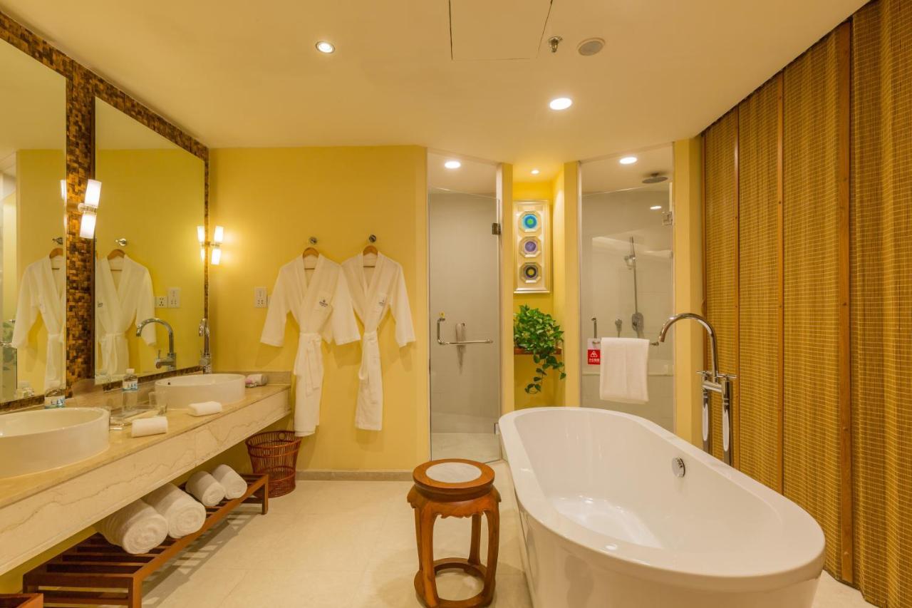 La Floret Villas Yalong Bay Sanya Luoyushangcun Экстерьер фото